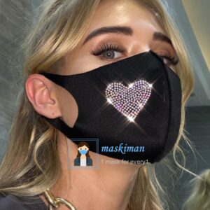 خرید ماسک پارچه ای طرح قلب 3